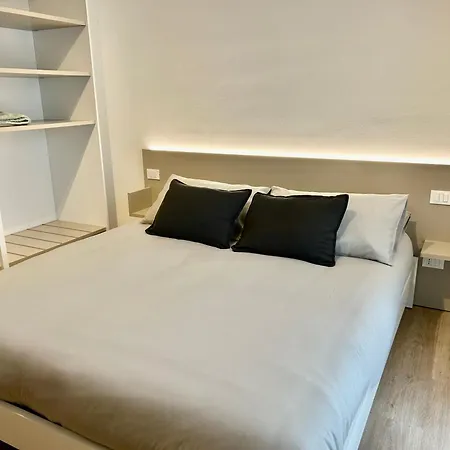 Апартаменты Palladium Cozy Close To Downtown And Exibition Center